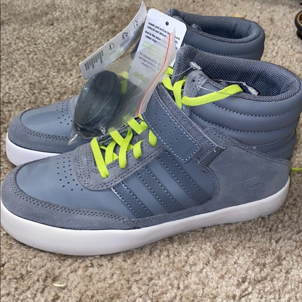 Adidas NEO collection